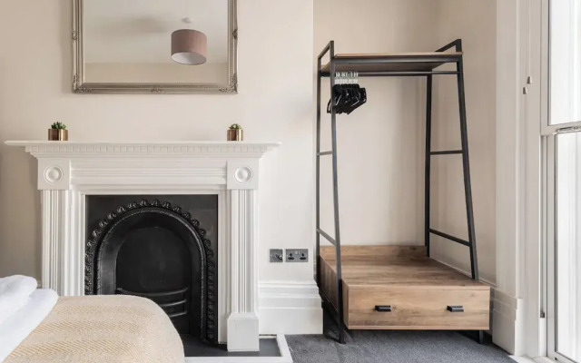Stunning 2 Bed in Centre of Cheltenham