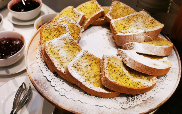 EST Grand Hotel Savoy