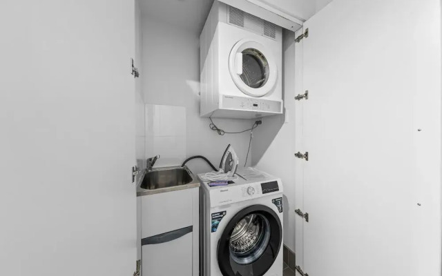 Art House Apartments by CLLIX