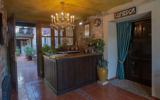 Hotel Corru San Pumés