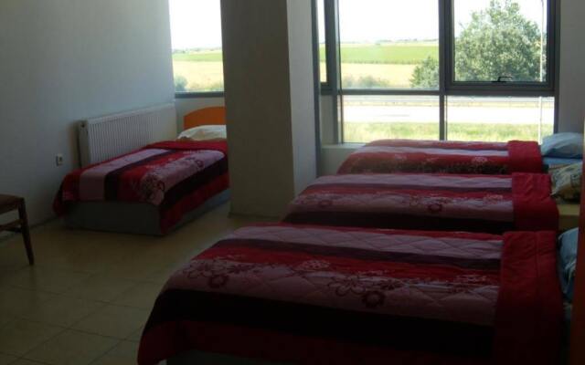 Lifto Guest Rooms