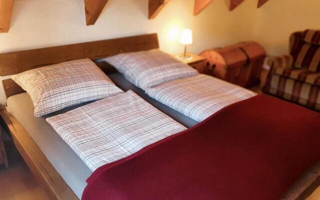 Cafe Altmühl, Ferienwohnungen Gästehaus Krimhilde direkt am Wasser