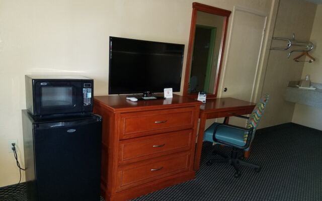 Holiday Terrace Motel