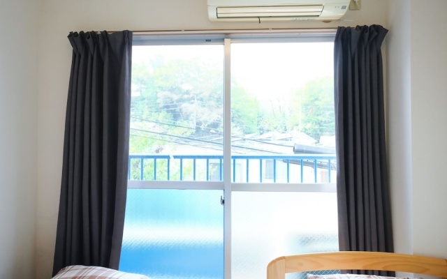 Osaka English House