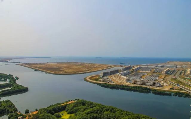 Cozy Stay Studio Room at Gold Coast Apartment