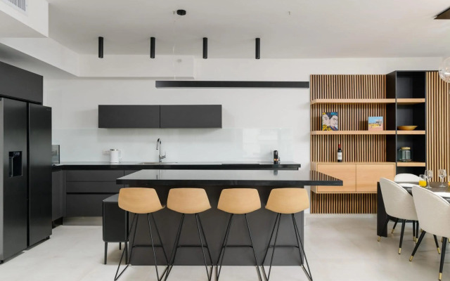 Wood Up by HolyGuest