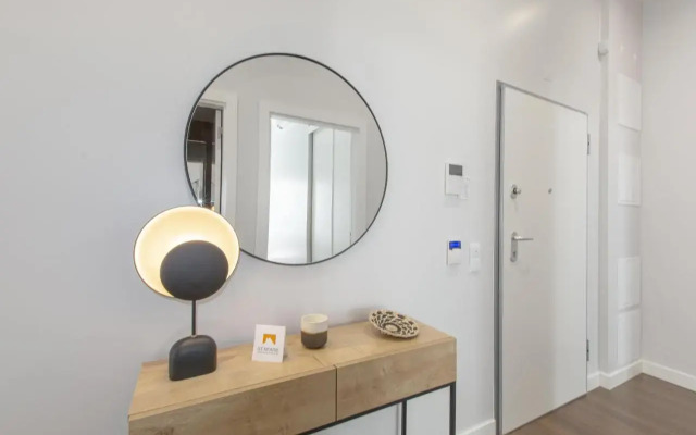 Elegant & Sophisticated Campo Ourique by GT House