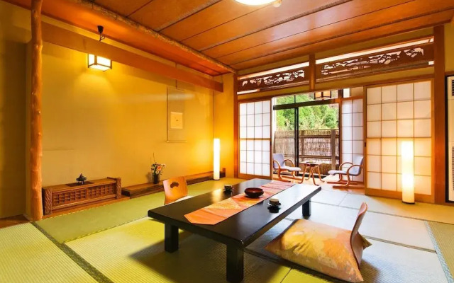 Yumoto Sakakibarakan