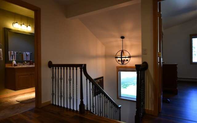 Mountain Harbor #143 3 Bedroom Condo