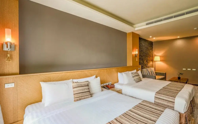 Sunrise Hot Spring Hotel
