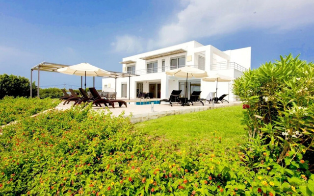 Pool Villa Stella Crete 500m From sea