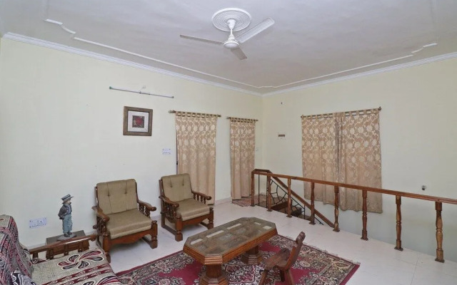 Oyo 37505 Hotel Diamond Hill