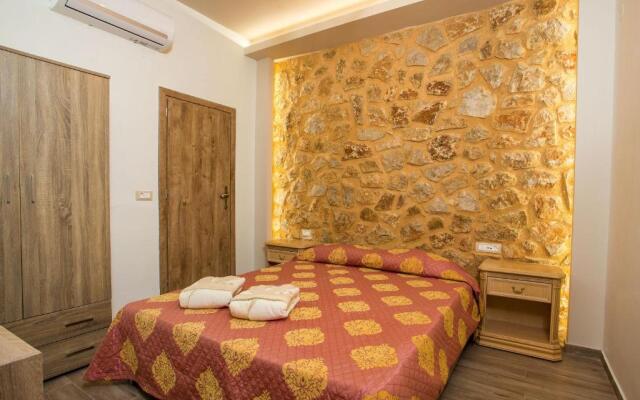 Errik Luxury House