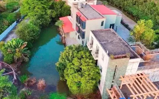 Mingyuan Hot Spring Holiday Villa (Qingyuan Qingxin Wenquan Branch)