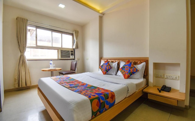 FabHotel Royal Empire