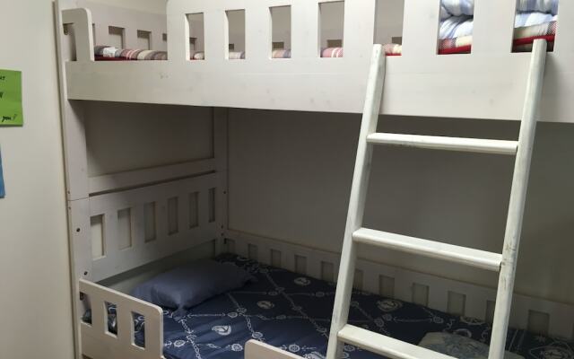 Guest House Unity - Hostel