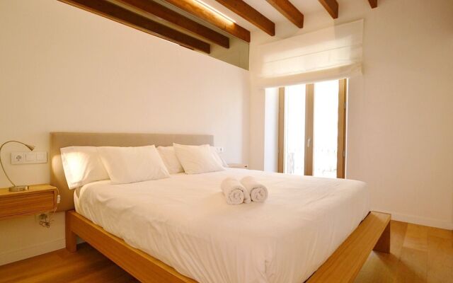 Top Quality Modern Town House in Petra With Private Pool