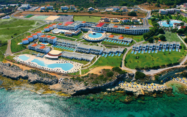 Kresten Royal Euphoria Resort