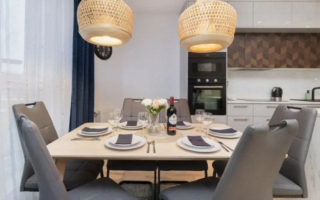 Gdynia Nadmorskie Tarasy by Renters