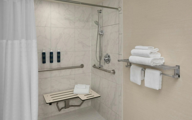 Four Points by Sheraton Downtown Seattle Center