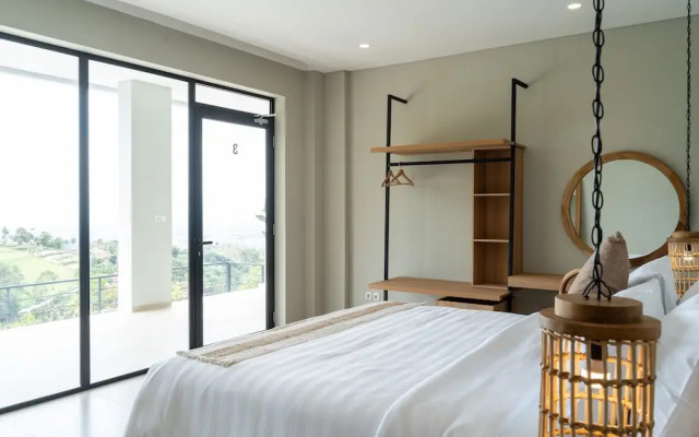 JadenHill CityView 8BR Villa Heated Pool+Movieroom
