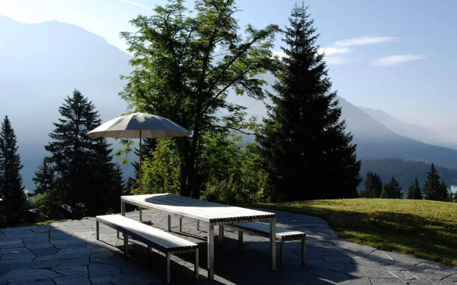 Youth Hostel Valbella