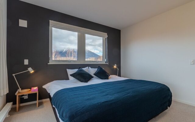 Komorebi Chalet by Hokkaido Tracks