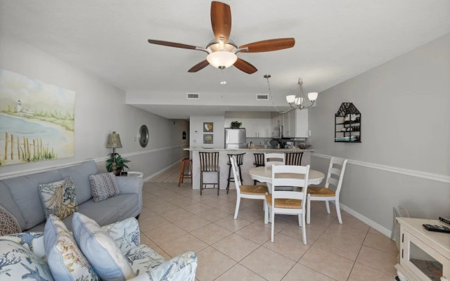 Pelican Beach 0603 1 Bedroom Condo By Pelican Beach Management