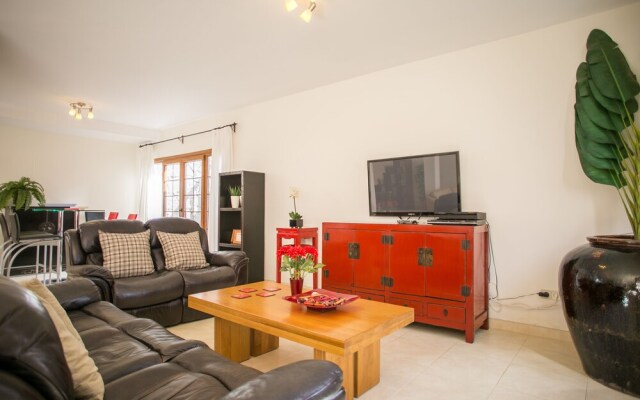 Luxury Villa With Private Heated Pool 15