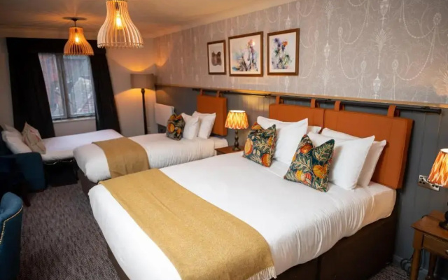 The Ely Hotel by Chef and Brewer Collection
