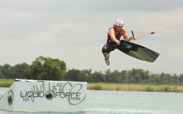 Ride n Lazy @ Thai Wake Park