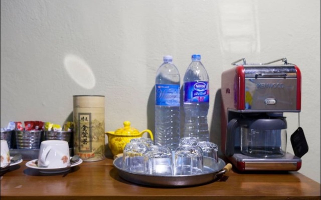 Near Shopping Mall/Old Town R.