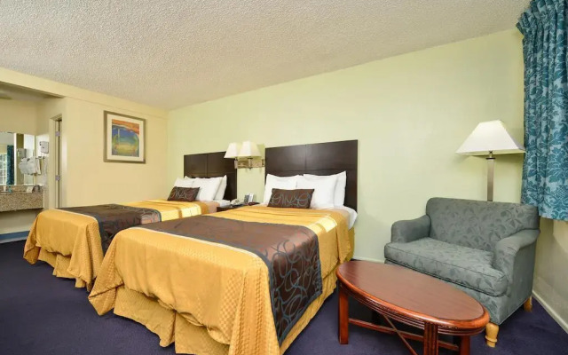 University Inn & Suites