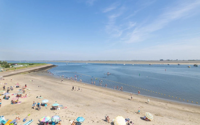 Seaside Getaway, Sint-annaland