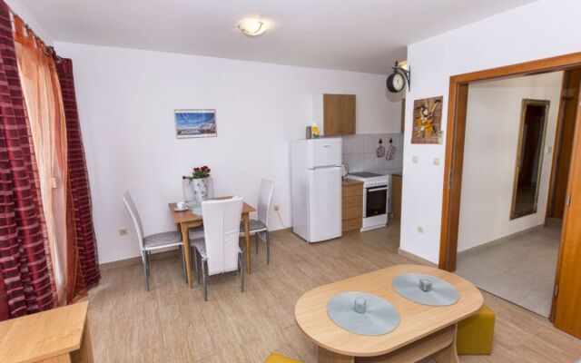 Apartment Mraović Karlobag 33537
