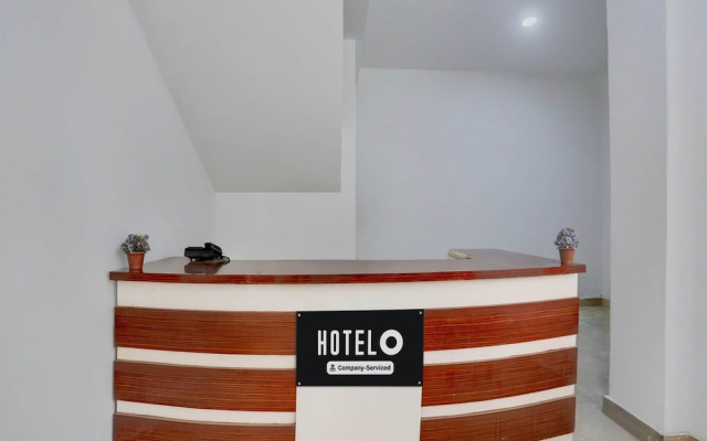 Hotel O Model Town Road