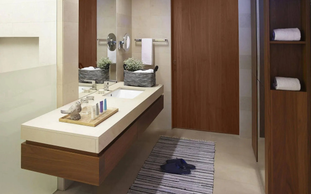 The Classic 500 Pentaz Executive Residence