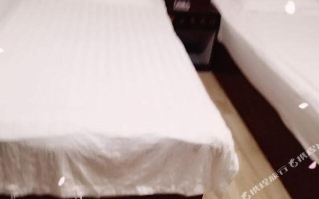 Xixian Leju Business Express Hotel