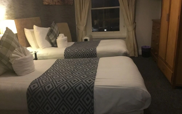 The Kings Arms Hotel