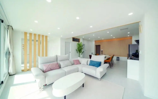 ON Pool Villa