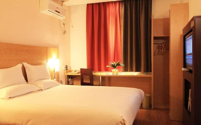 IBIS Hohhot Changle Palace