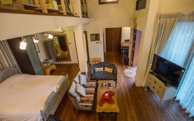 TikKlinsee Pool Villa Chiang Mai