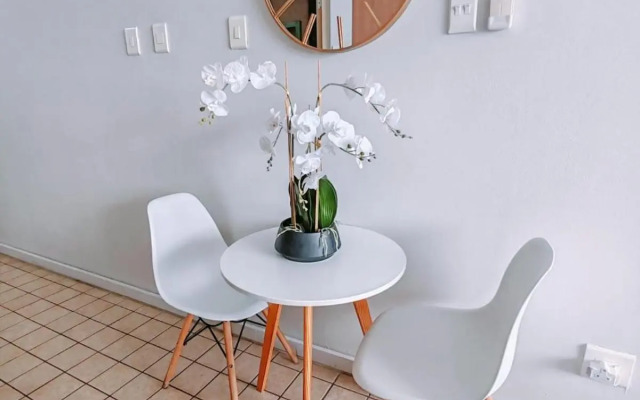 Ocean Whisper, 180 degree Ocean View, 605 Quayside