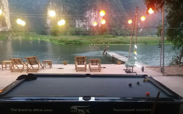 Quoc Khanh Bamboo Homestay - Hostel