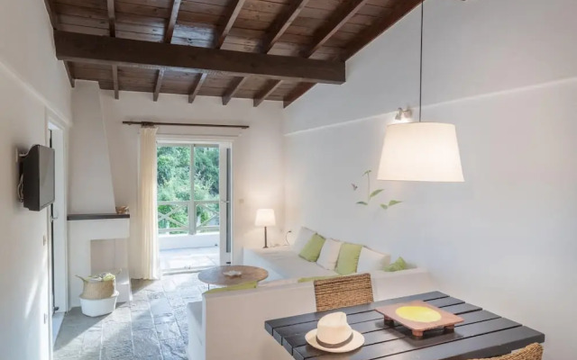 Skiathos Holidays Deluxe Suite