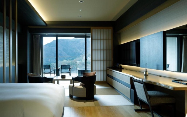 Deluxe with Open-air Bath West Wing Twin Japanese Style room (트윈 침대 2개) 사진 1