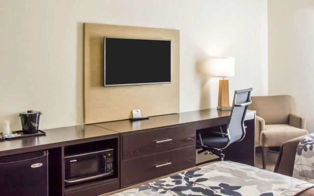Sleep Inn & Suites Parkersburg - Mineral Wells