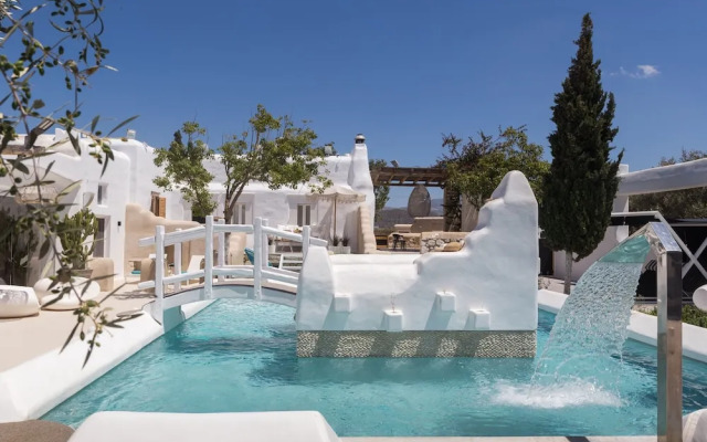 Kallos Villas & Suites