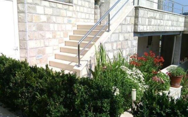 Apartments Villa Tony