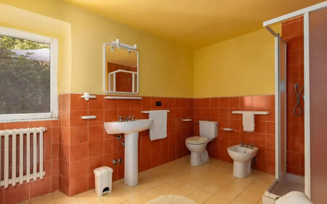 ALTIDO Great House with Garden, Pool & Mountains View